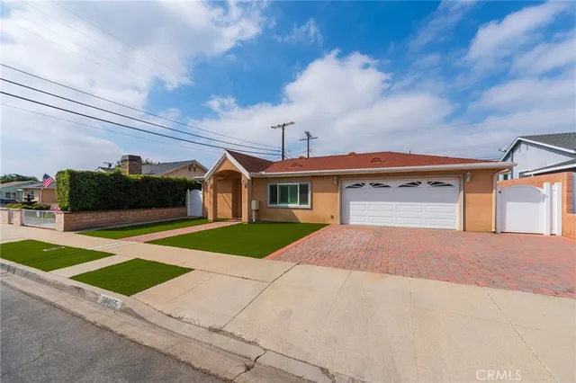 $1,249,000 | 18405 Delia Avenue, Torrance, CA 90504