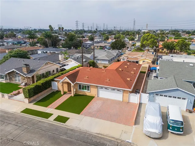 $1,249,000 | 18405 Delia Avenue, Torrance, CA 90504