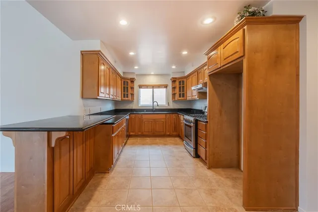 $1,249,000 | 18405 Delia Avenue, Torrance, CA 90504