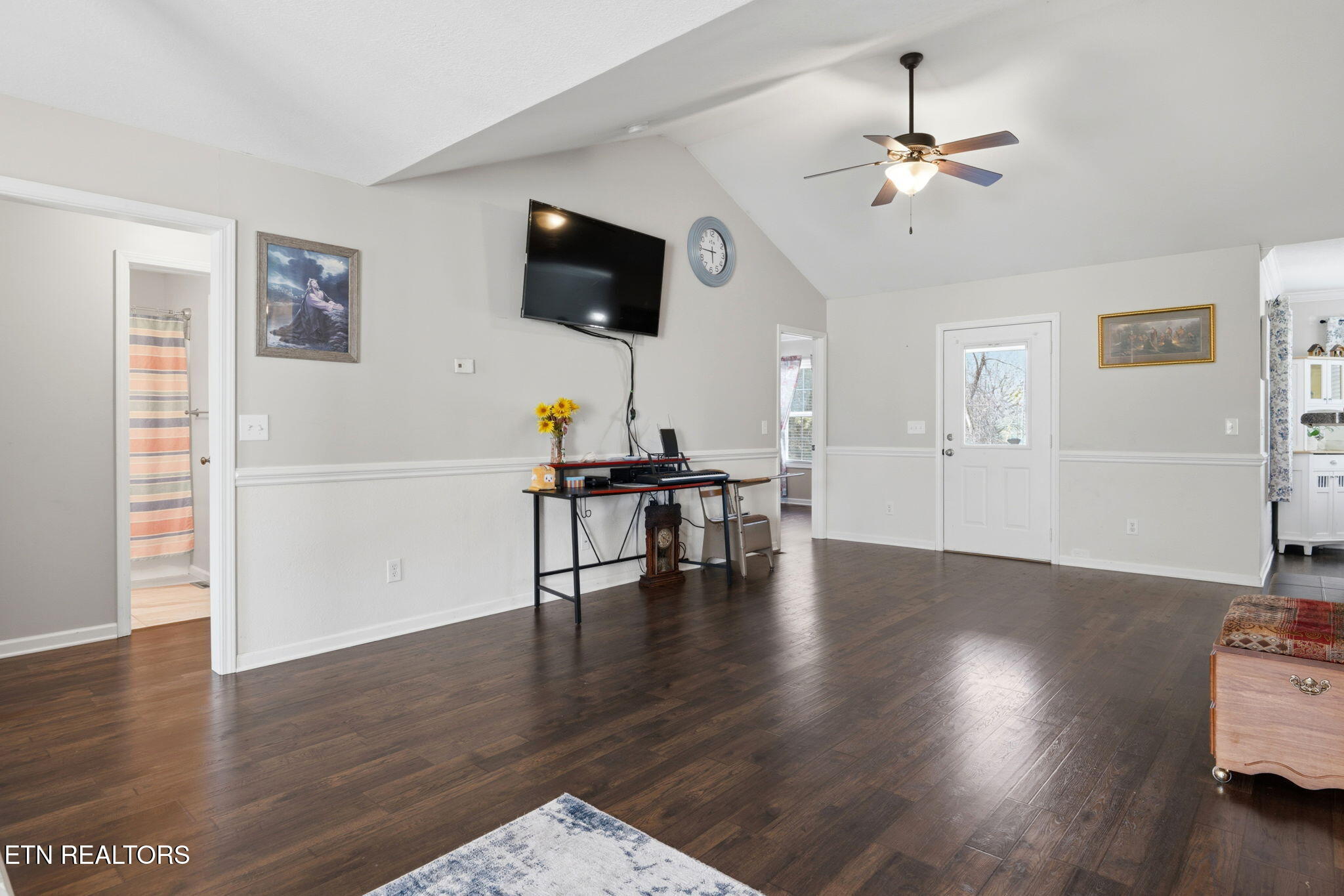 130 Flagstone Way Clinton, TN 37716 - Photo 11 of 44 43-web-or-mls-130 Flagstone-0119