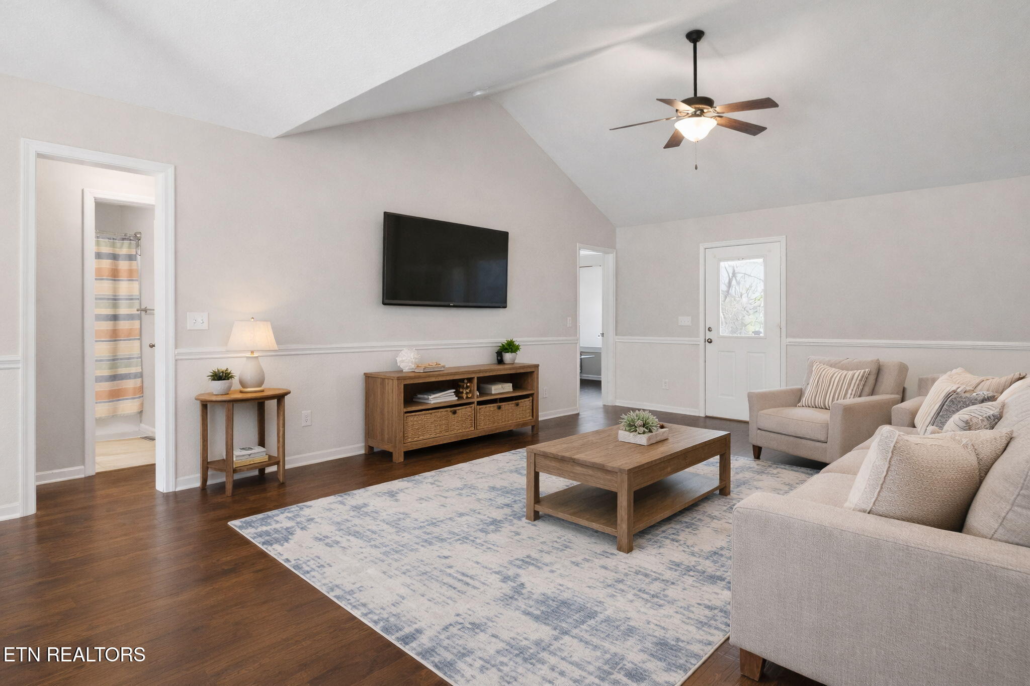 130 Flagstone Way Clinton, TN 37716 - Photo 12 of 44 Staged Possibility