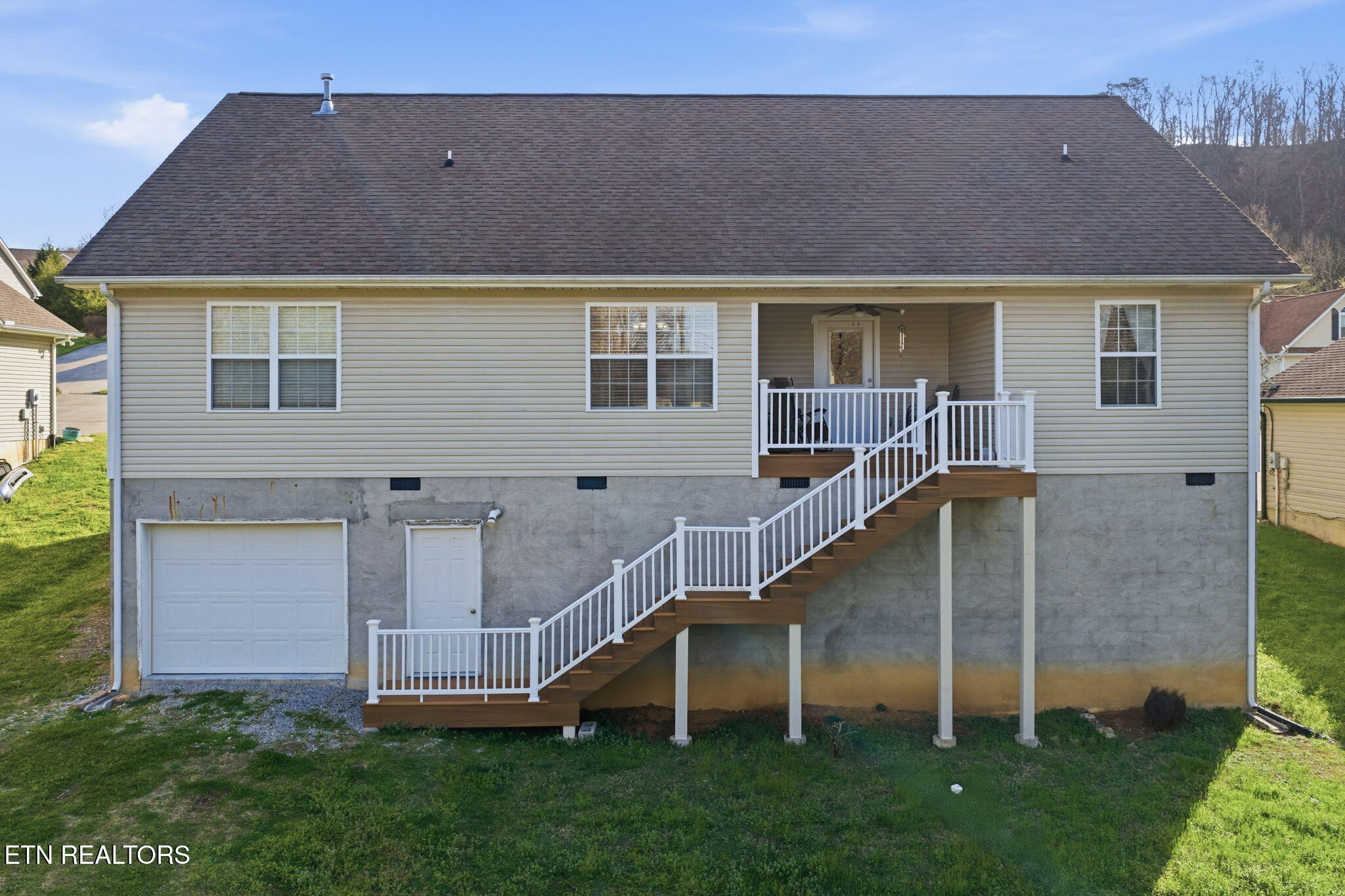130 Flagstone Way Clinton, TN 37716 - Photo 3 of 44 16-web-or-mls-130 Flagstone--15