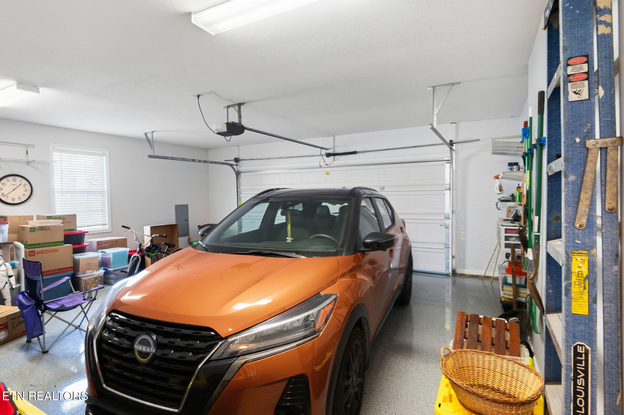 130 Flagstone Way Clinton, TN 37716 - Photo 40 of 44 Main Garage