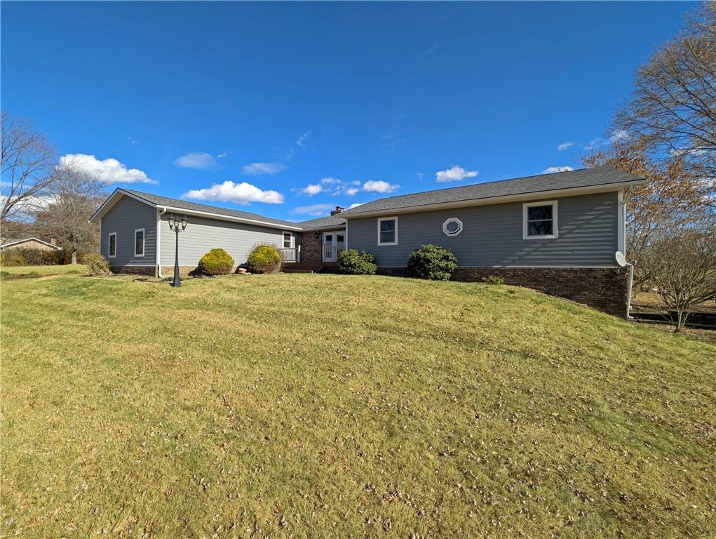 124 Zeigler Road Rochester, PA 15074 - Photo 1 of 29 Welcome home!