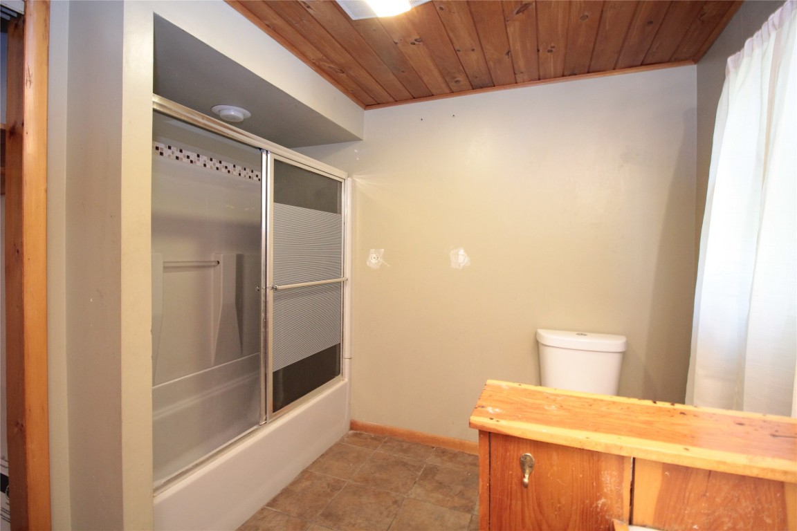 8 Sheldon Street Binghamton, NY 13903 - Photo 14 of 49