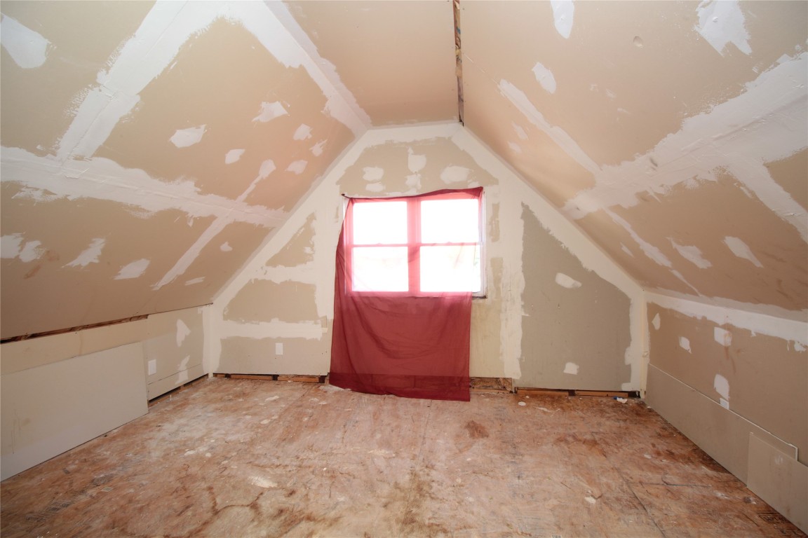 8 Sheldon Street Binghamton, NY 13903 - Photo 24 of 49