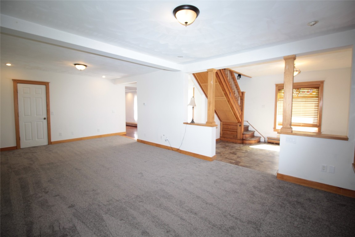 8 Sheldon Street Binghamton, NY 13903 - Photo 4 of 49