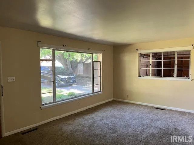 $1,395 | 3109 Bergdolt Road, Evansville, IN 47711