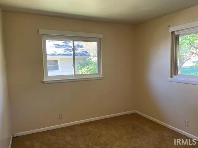 $1,395 | 3109 Bergdolt Road, Evansville, IN 47711