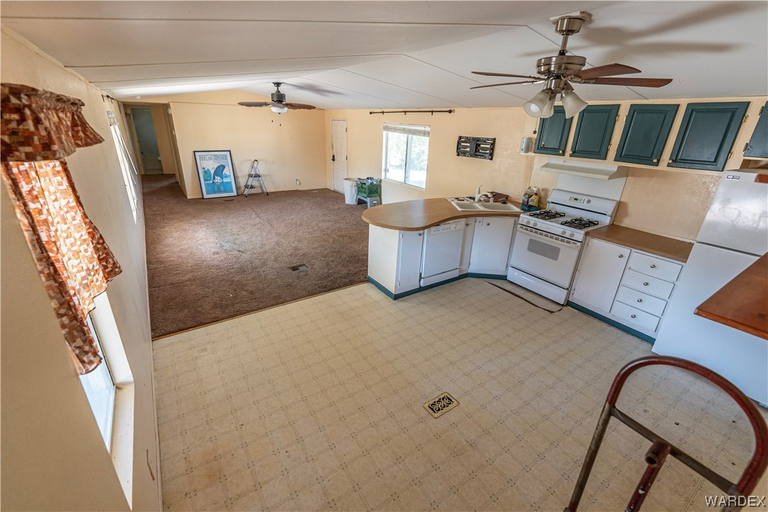 3564 Salt Road Golden Valley, AZ 86413 - Photo 6 of 38
