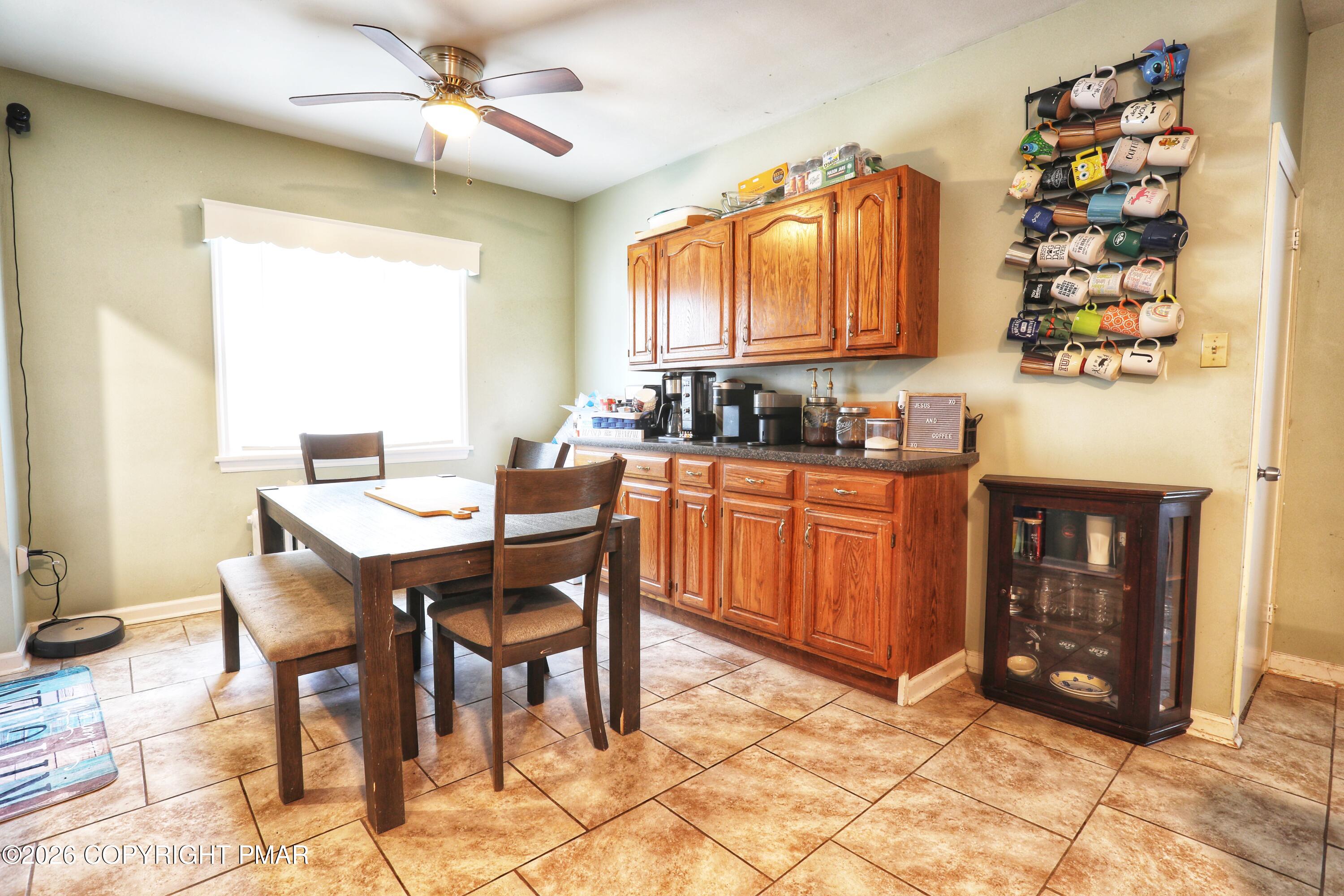 1229 Providence Road Scranton, PA 18508 - Photo 19 of 42 462A0060