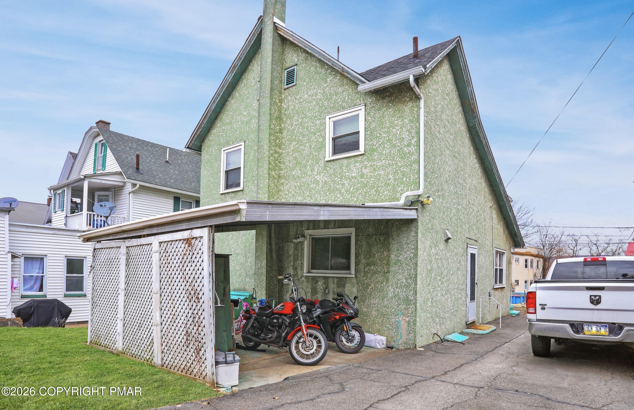 1229 Providence Road Scranton, PA 18508 - Photo 40 of 42 IMG_2652