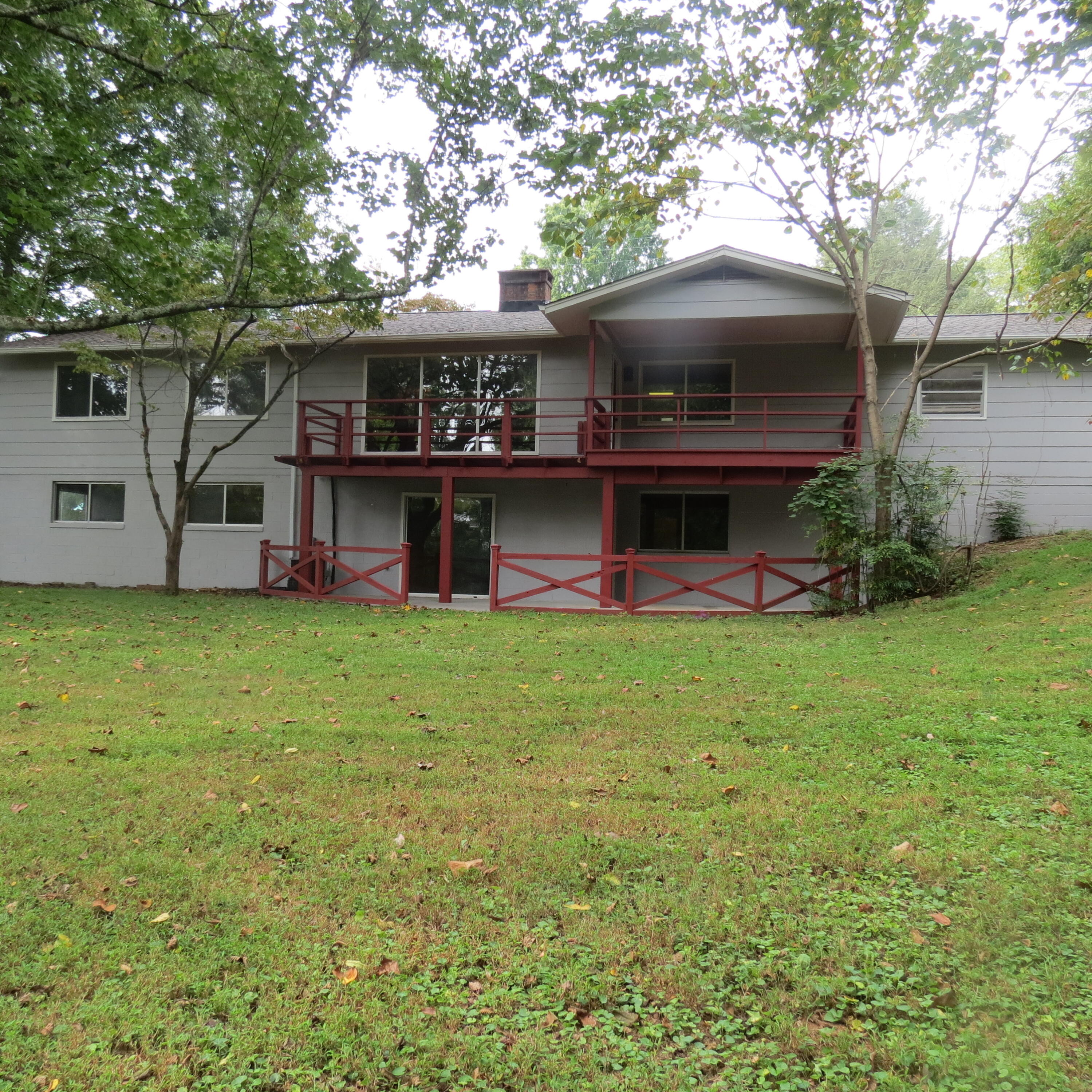 328 Louisiana Avenue Oak Ridge, TN 37830 - Photo 29 of 29 IMG_0038