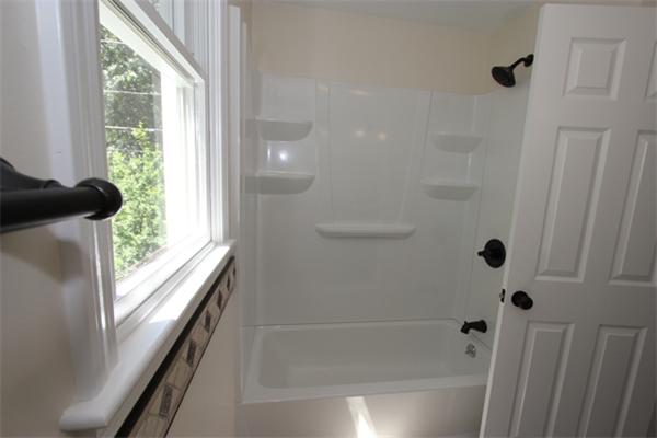 47 Amory Road Marlborough, MA 01752 - Photo 10 of 20 Gallery Image 10