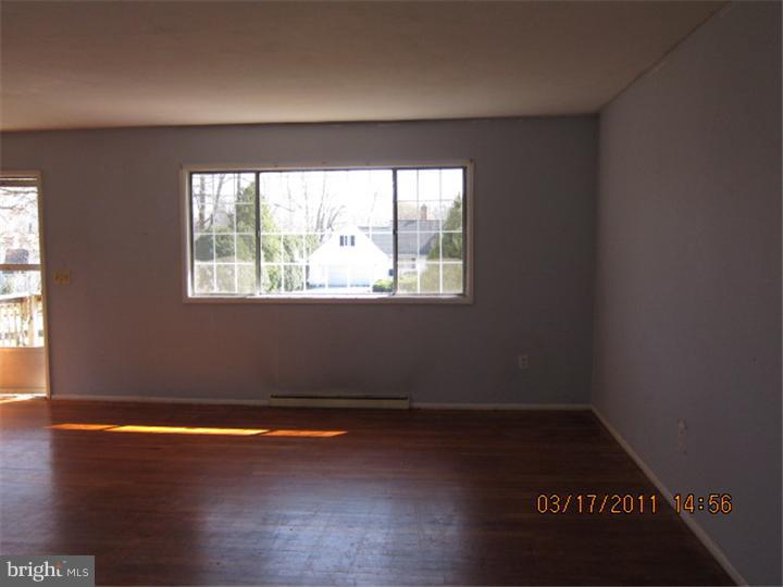 449 Pemberton Road Kennett Square, PA 19348 - Photo 6 of 15 Living Room