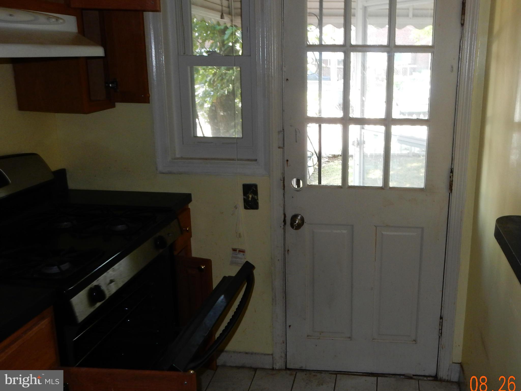 1817 Swansea Road Baltimore, MD 21239 - Photo 4 of 8