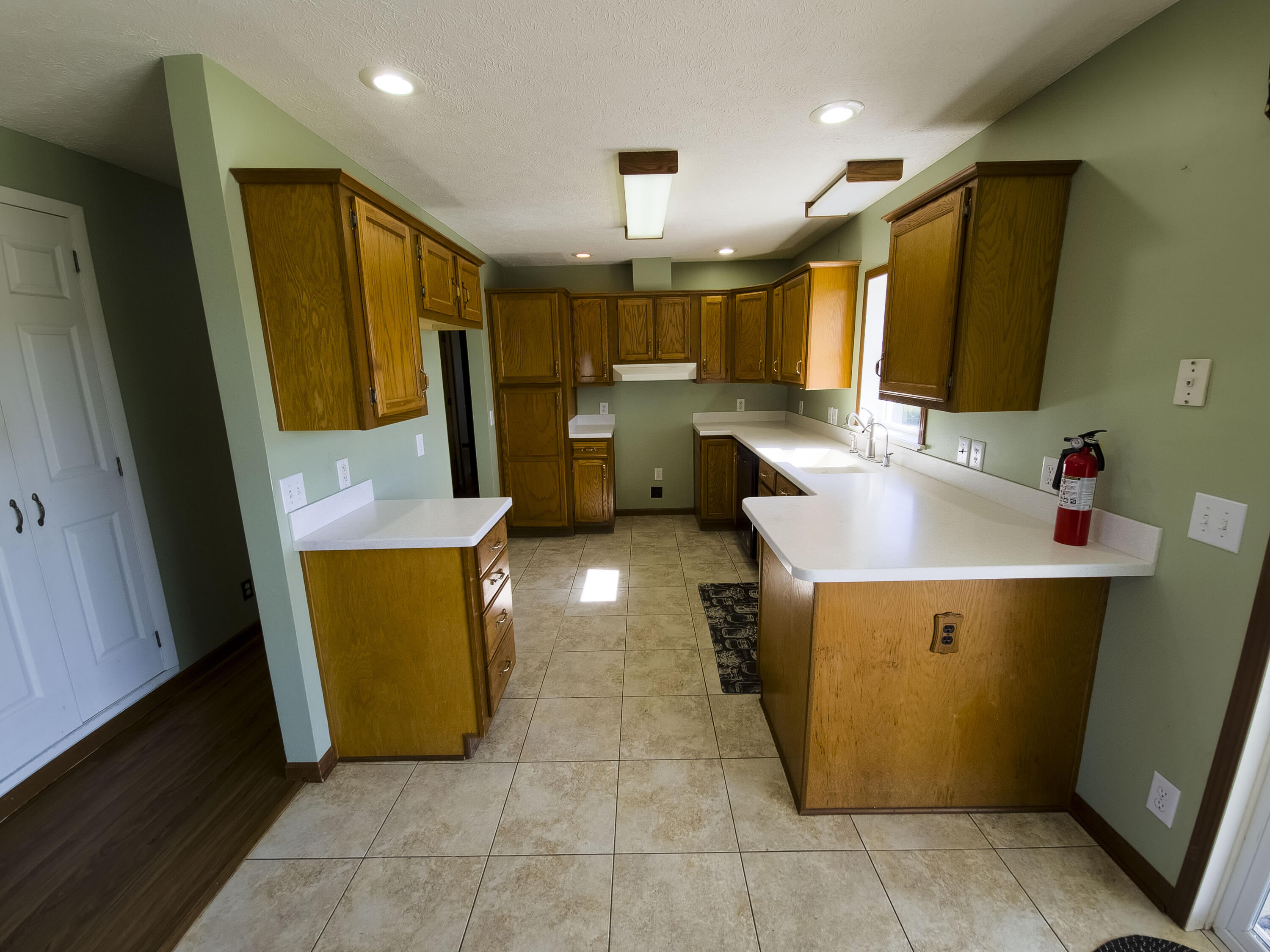 13521 Broom Road, Unit B Waldron, MI 49288 - Photo 14 of 47 20241003_135314
