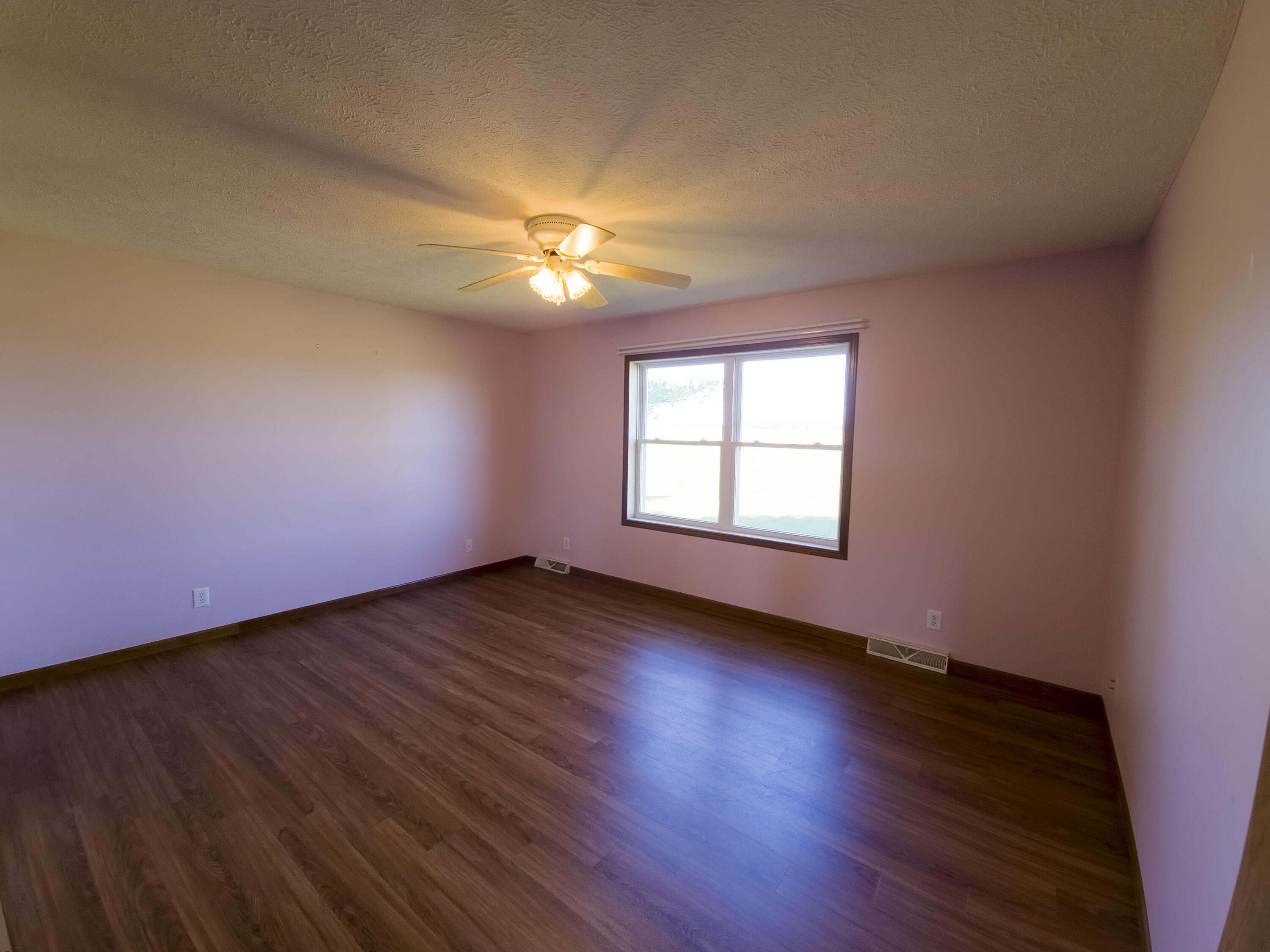 13521 Broom Road, Unit B Waldron, MI 49288 - Photo 24 of 47 20241003_135536