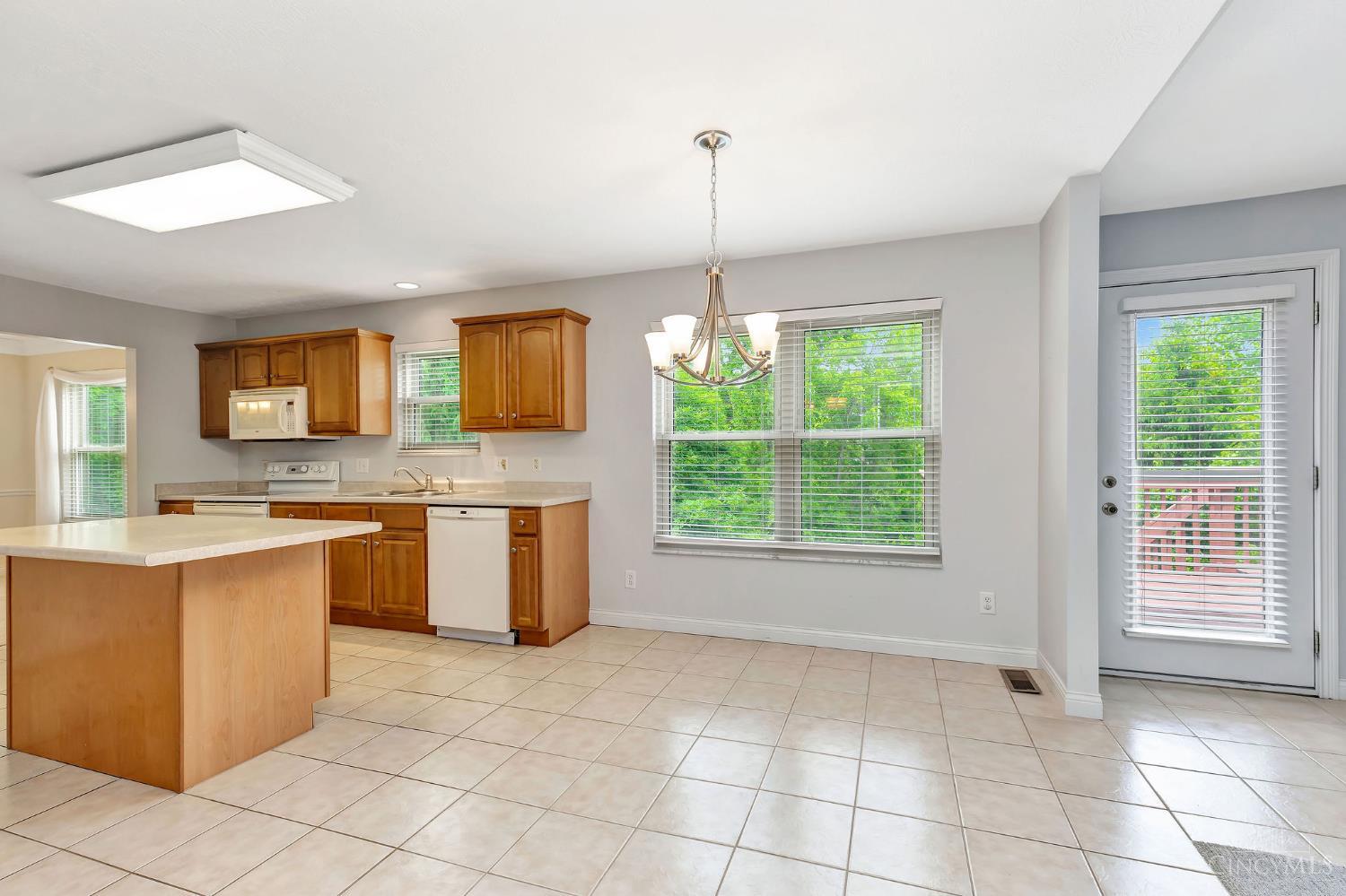 7757 Austin Ridge Drive Cincinnati, OH 45247 - Photo 40 of 55