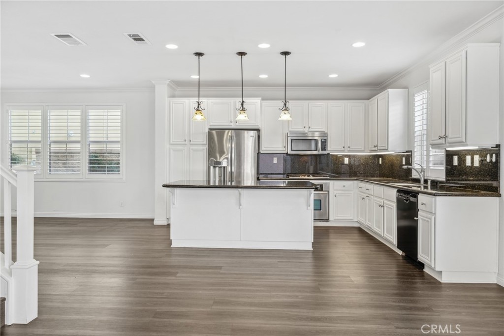 27 Sacred Path Irvine, CA 92618 - Photo 11 of 27