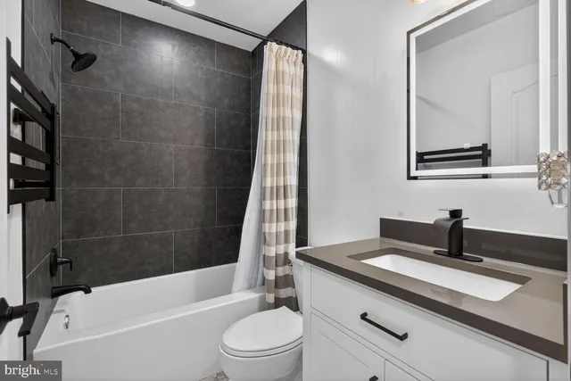 $489,000 | 42598 Cardinal Trace Terrace, Brambleton, VA 20148