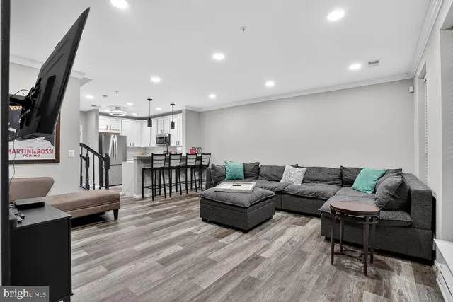 $489,000 | 42598 Cardinal Trace Terrace, Brambleton, VA 20148