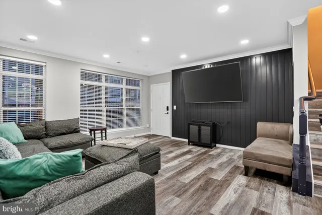 $489,000 | 42598 Cardinal Trace Terrace, Brambleton, VA 20148