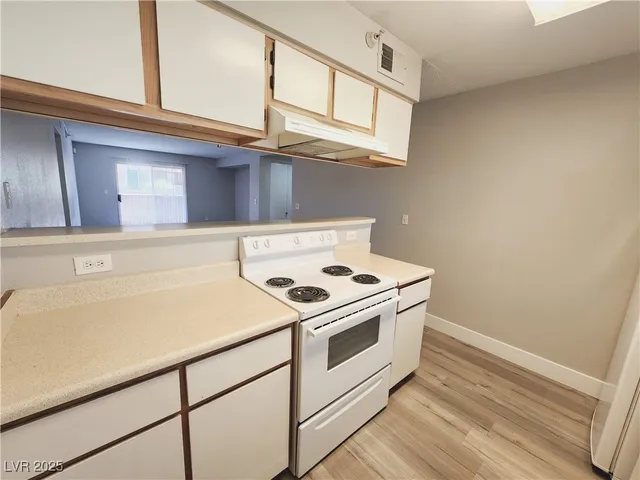 $1,299 | 2750 South Durango Drive, Unit 1049, Las Vegas, NV 89117