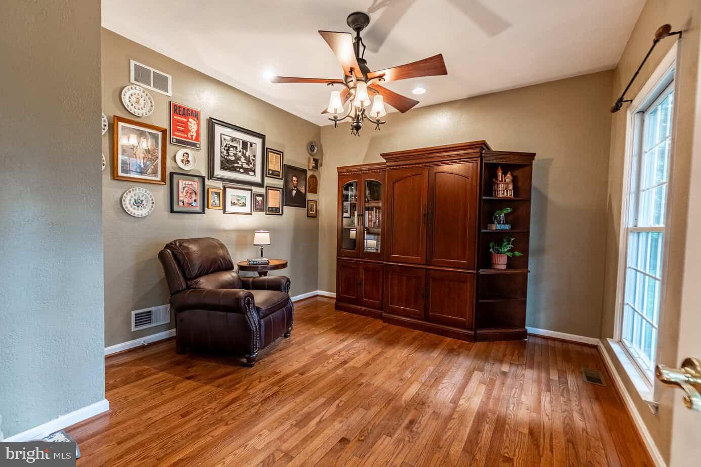 15214 Old Hanover Road Upperco, MD 21155 - Photo 13 of 46 Den / Office