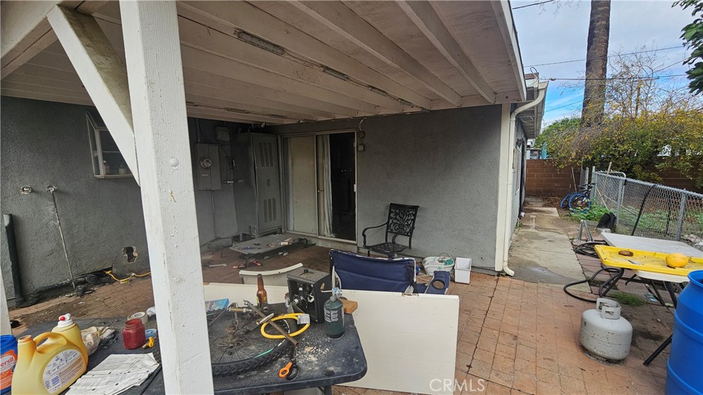 340 South Sunset Avenue Azusa, CA 91702 - Photo 8 of 15