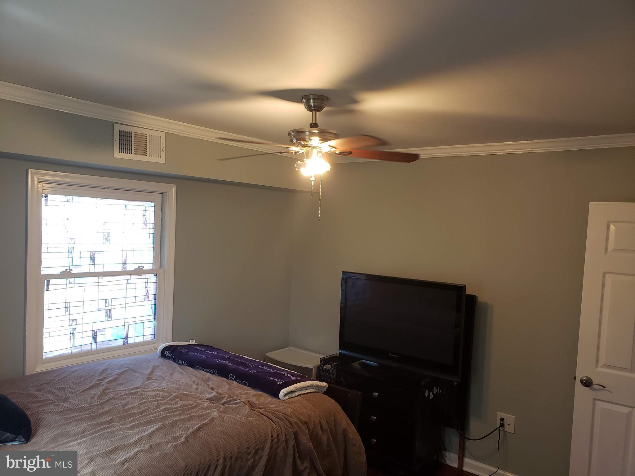 26 Towpath Road Levittown, PA 19056 - Photo 12 of 25