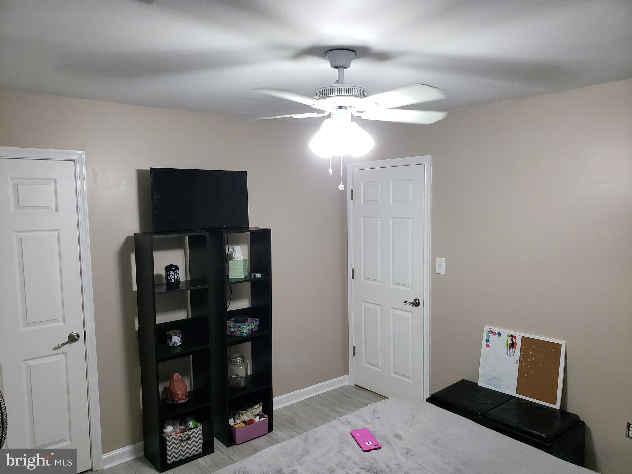 26 Towpath Road Levittown, PA 19056 - Photo 14 of 25