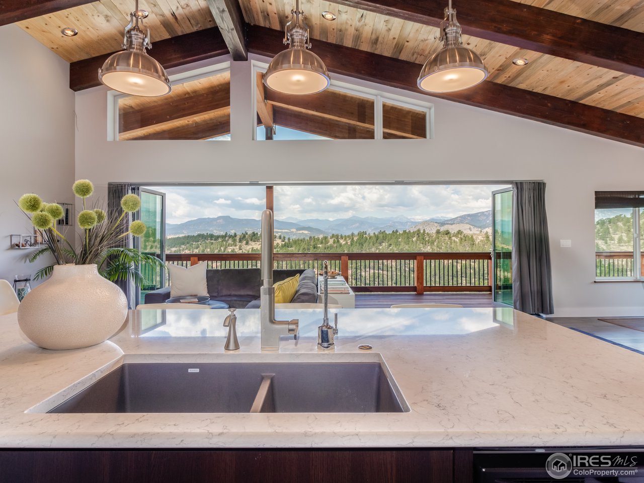 1136 Steamboat Valley Road Lyons, CO 80540 - Photo 7 of 40 Kitchen