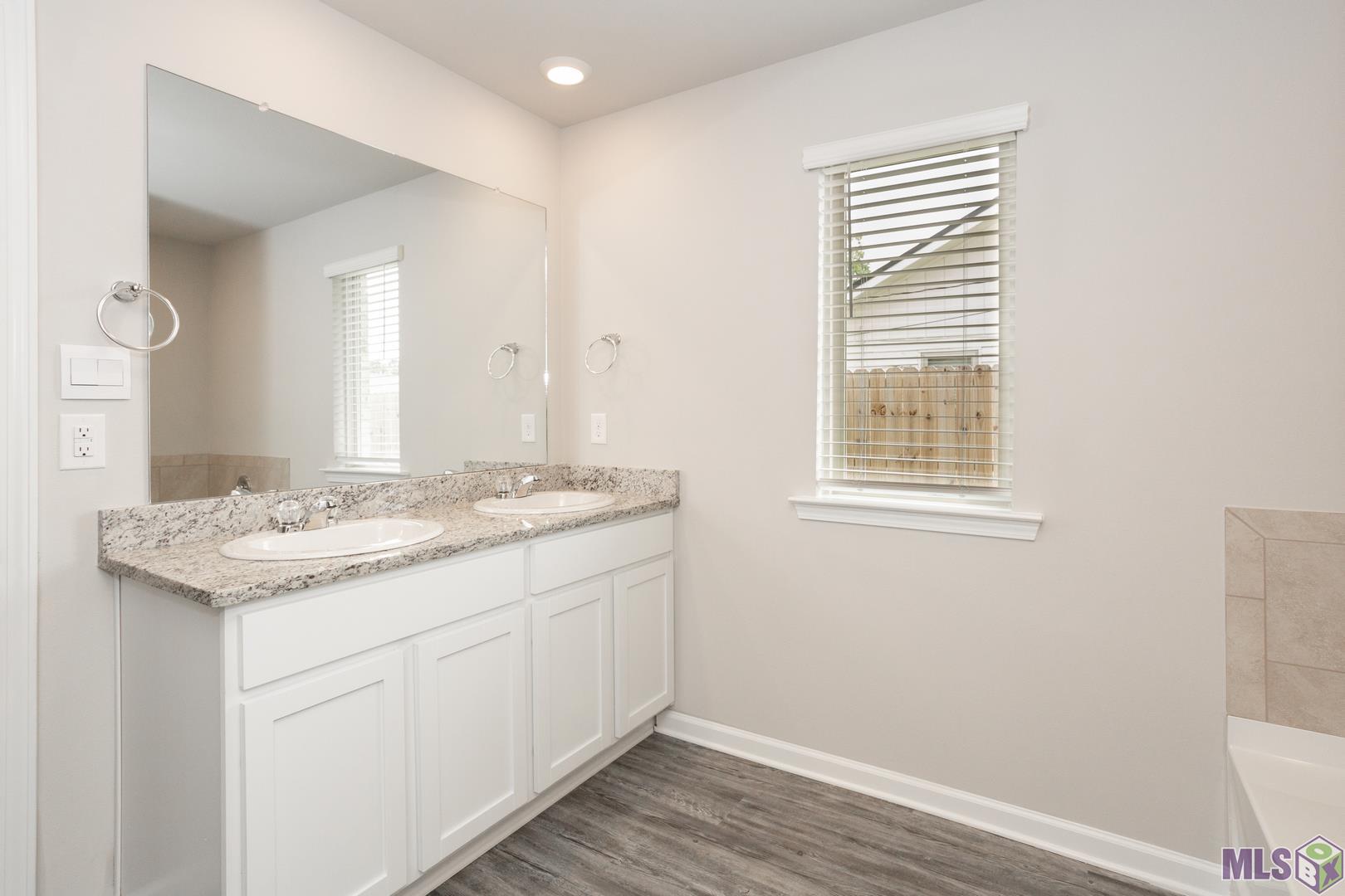 44129 Covington Ridge Drive Hammond, LA 70403 - Photo 10 of 25 Gallery Image 10