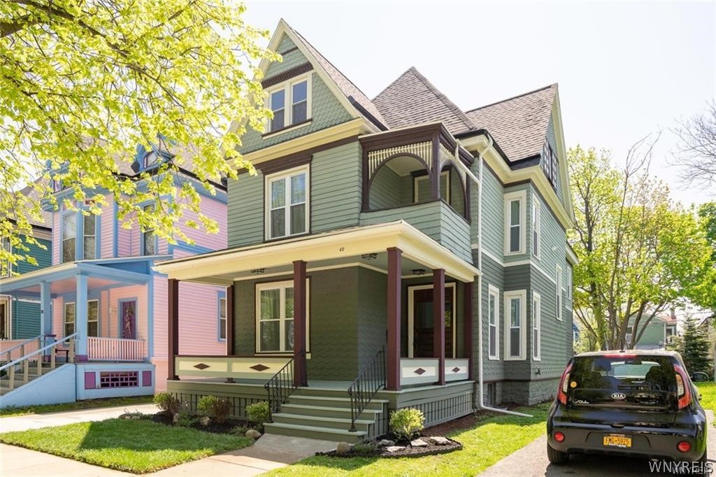 40 St Johns Place Buffalo, NY 14201 - Photo 1 of 36