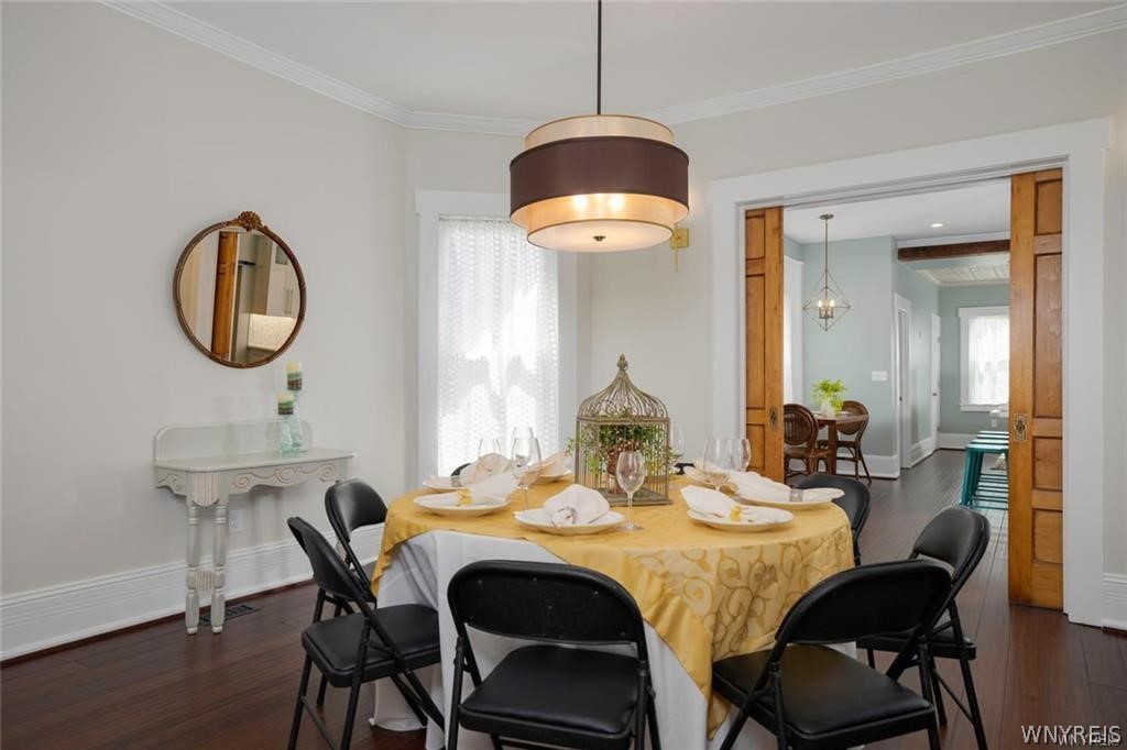 40 St Johns Place Buffalo, NY 14201 - Photo 8 of 36