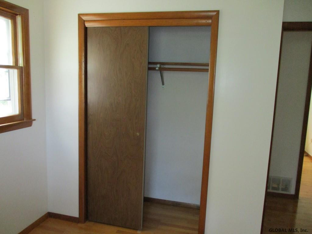 2023 Balltown Road Niskayuna, NY 12309 - Photo 21 of 45 Photo 20