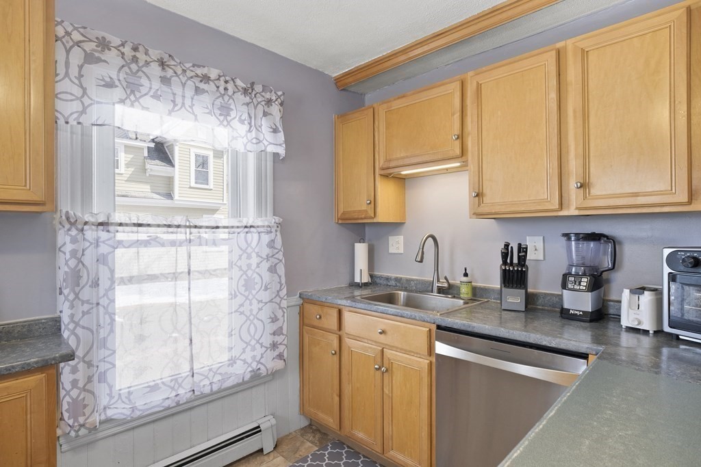 43 Groton Road Chelmsford, MA 01863 - Photo 24 of 42 Gallery Image 24