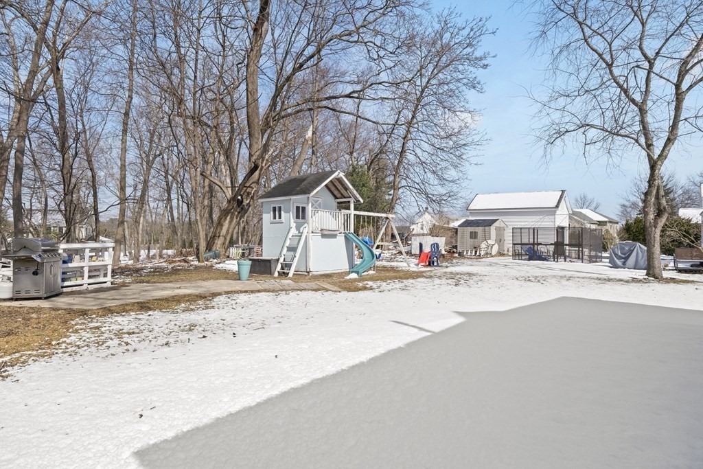43 Groton Road Chelmsford, MA 01863 - Photo 41 of 42 Gallery Image 41