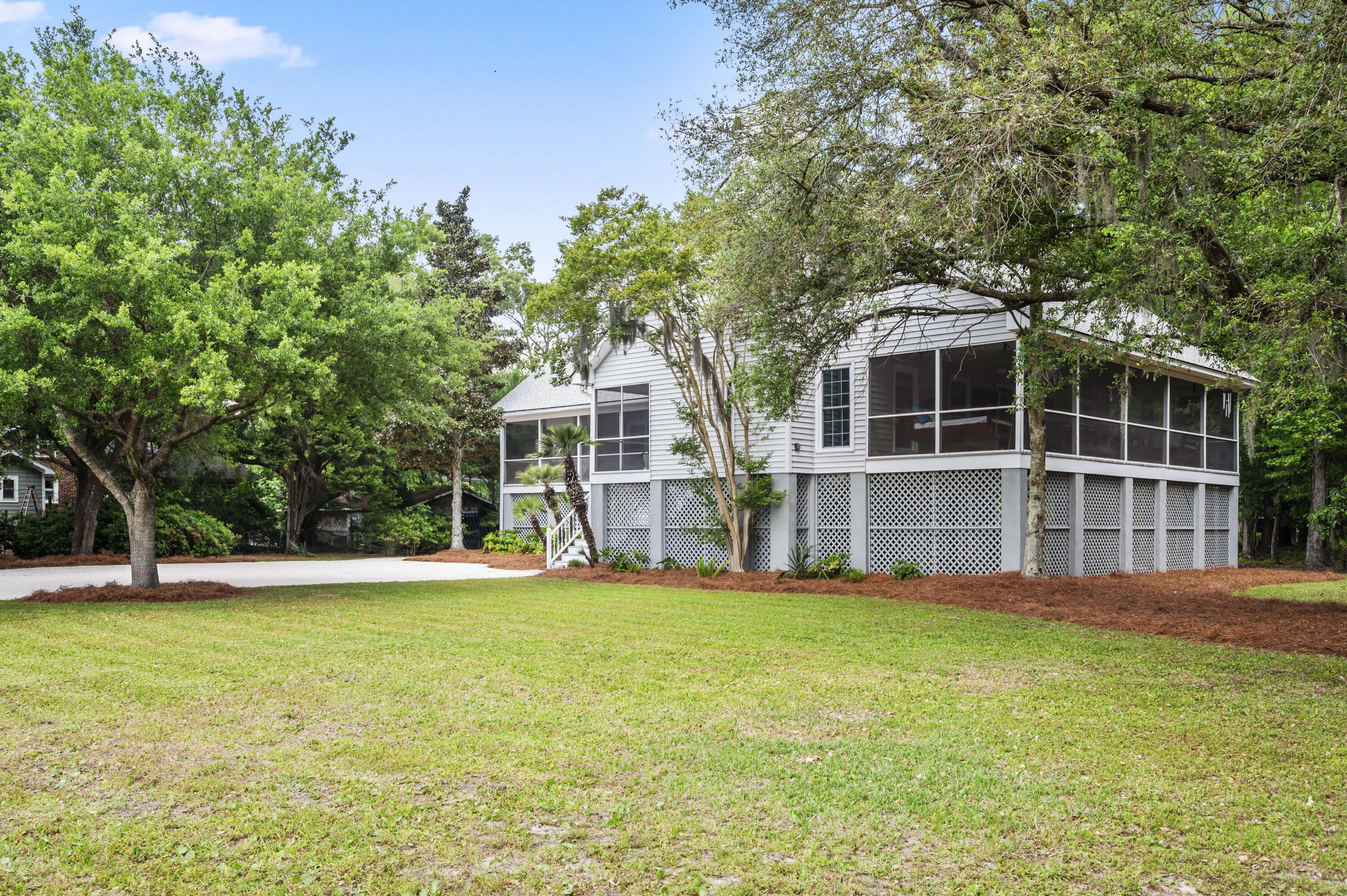 5743 Chisolm Road Johns Island, SC 29455 - Photo 5 of 49 DSC_7943