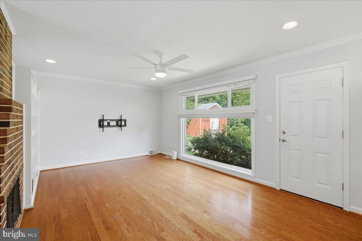7414 Inzer Street Springfield, VA 22151 - Photo 19 of 29 Gallery Image 19