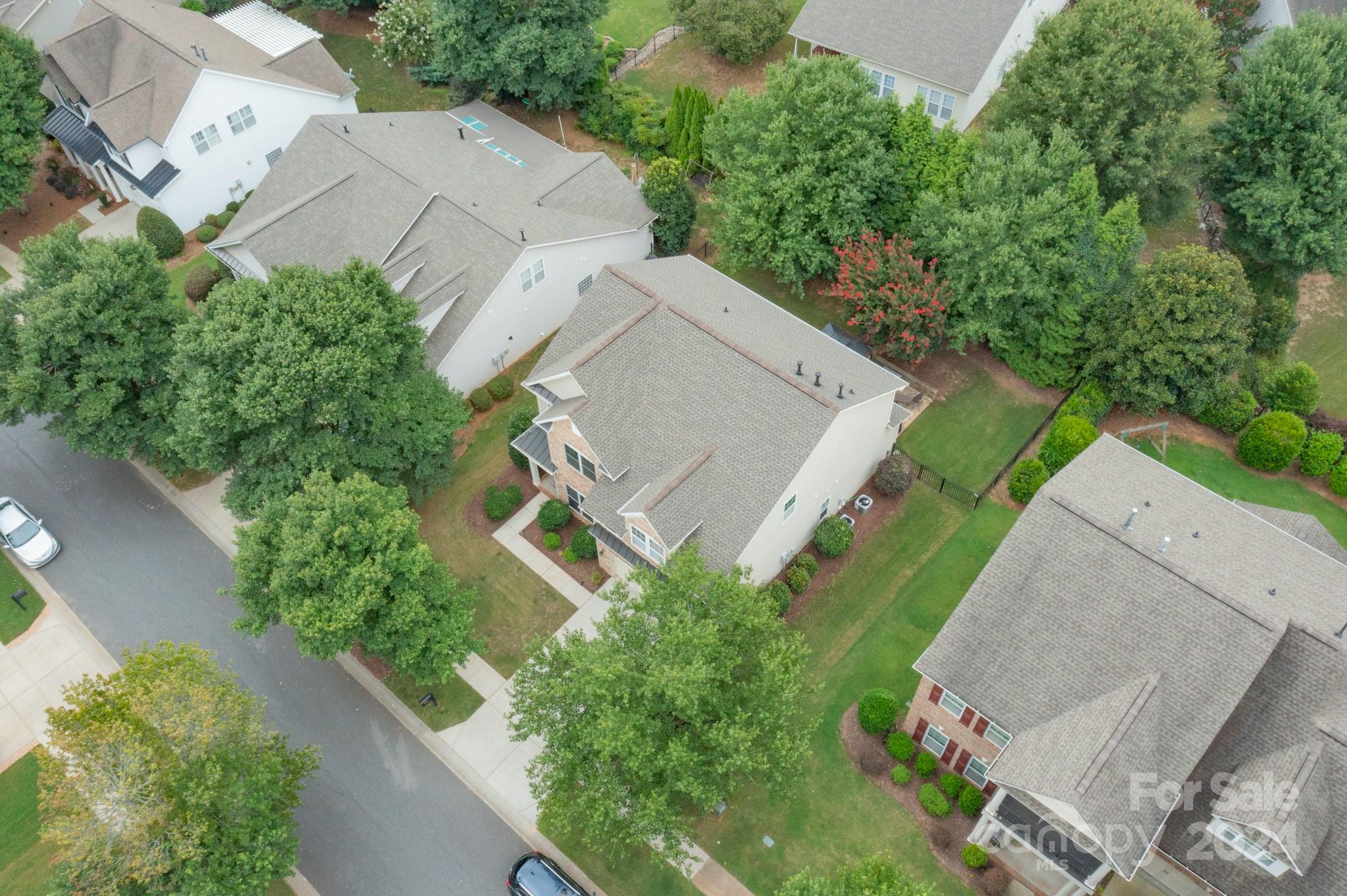 925 Treasure Court Fort Mill, SC 29708 - Photo 37 of 45 an aerial view of a house
