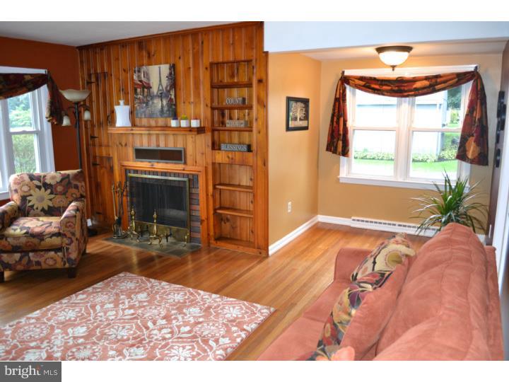 3226 Stoudts Ferry Bridge Road Reading, PA 19605 - Photo 7 of 25