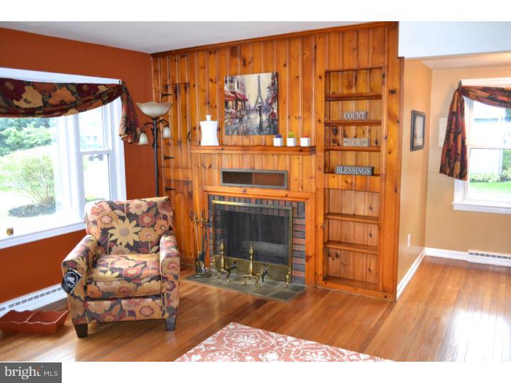 3226 Stoudts Ferry Bridge Road Reading, PA 19605 - Photo 8 of 25