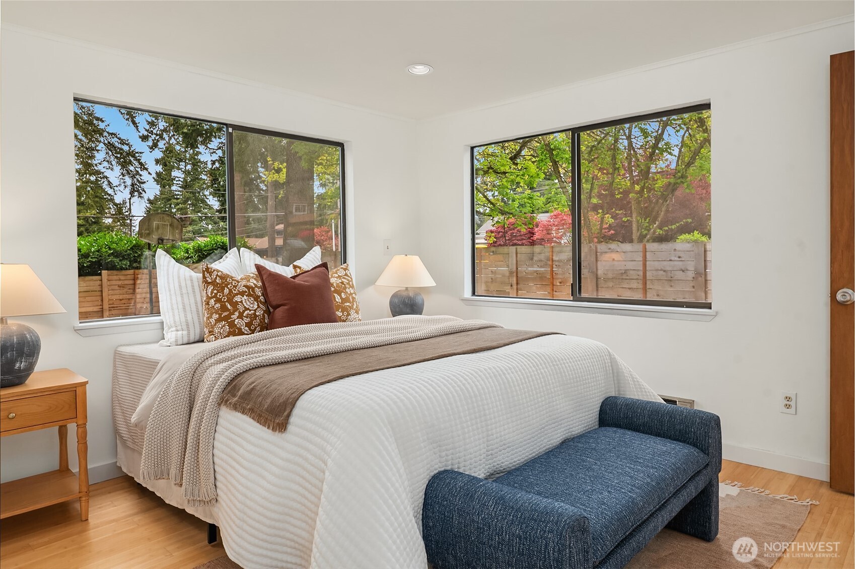 215 Northwest 130th Street Seattle, WA 98177 - Photo 13 of 28