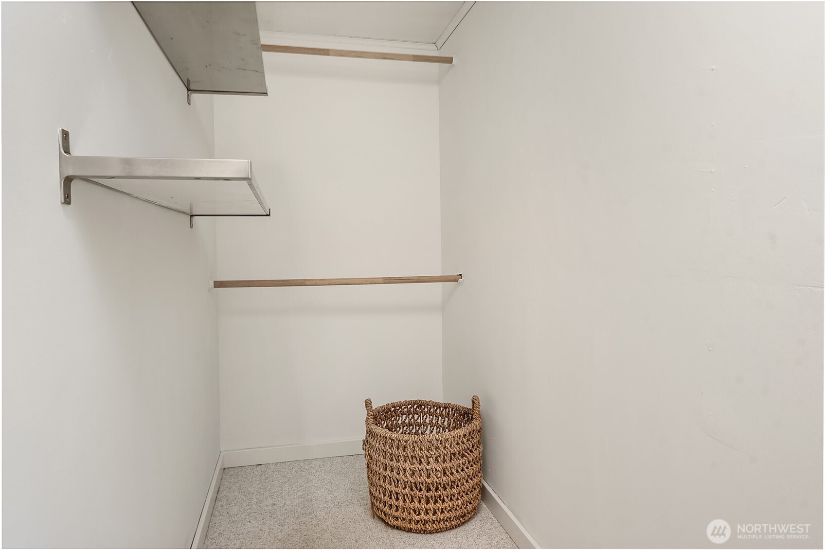 215 Northwest 130th Street Seattle, WA 98177 - Photo 16 of 28