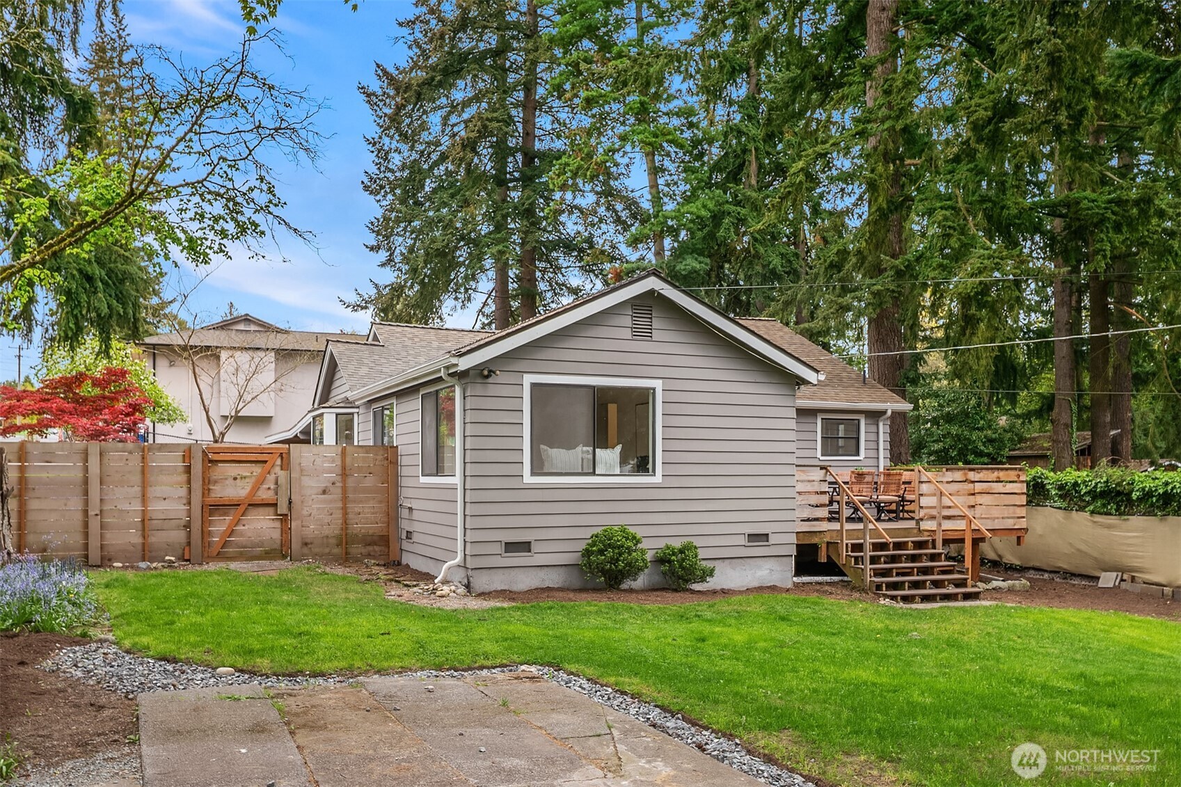 215 Northwest 130th Street Seattle, WA 98177 - Photo 26 of 28