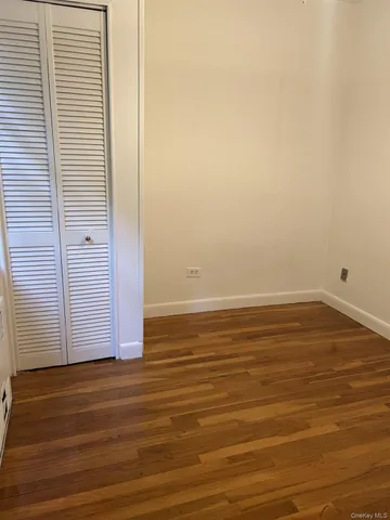 $328,000 | 43-25 Douglaston Parkway, Unit 2D | Douglaston