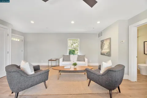 $1,999,000 | 1100 Dunsyre Drive, Lafayette, CA 94549