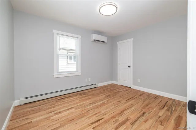 $3,000 | 318-320 Beach 88th Street | Hammels